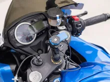 USB nabíječka pro motocykly Quad Lock® (4)