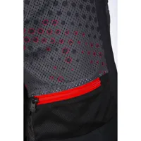 4061-001_Black - Fiery Red_17 (17)