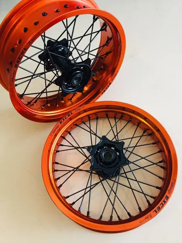 ORANGE wheels