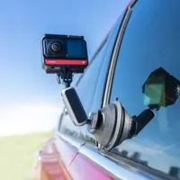Insta360 Prísavný držiak do auta (6)