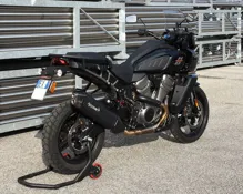 0019929_terminale-sps-carbon-black-harley-davidson-pan-america-1250-2021-2023 (12)