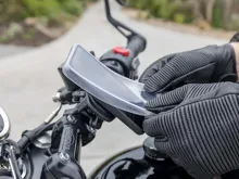 Puzdro Quad Lock® MAG - Google Pixel 10/10 PRO (1)