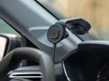 Přísavný podstavec Quad Lock® pro čelní sklo/přístrojovou desku (1)