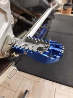 4227332866 (4)