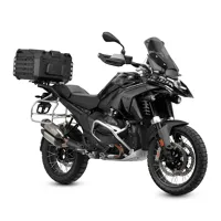 MotoCase-Large-_-on-bike-front-perspective_900x (17)