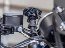 Střední 75mm rameno se dvěma klouby Quad Lock® 360 (2)